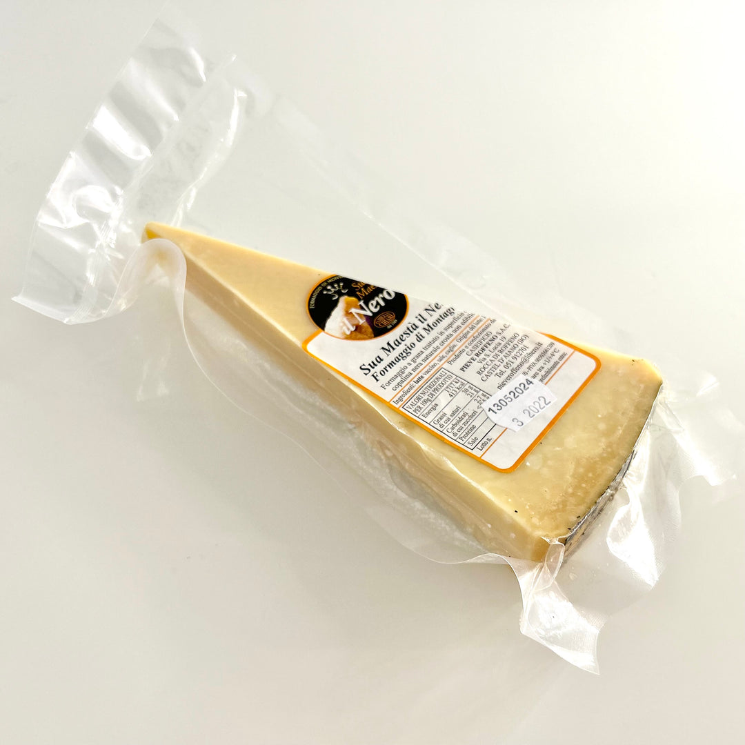 領主の黒チーズ"Sua Maestà il Nero"22-24ヶ月熟成 250g